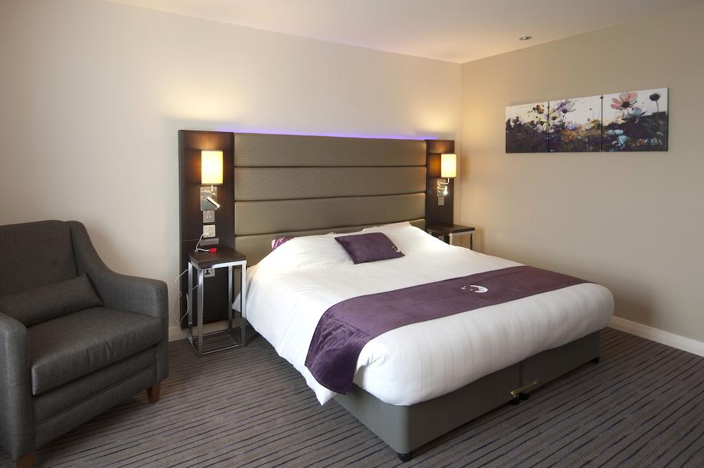 Premier Inn Fleet Pokoj fotografie
